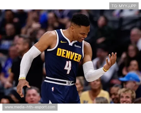 掘金挡拆后顺下，轻松吃饼取分